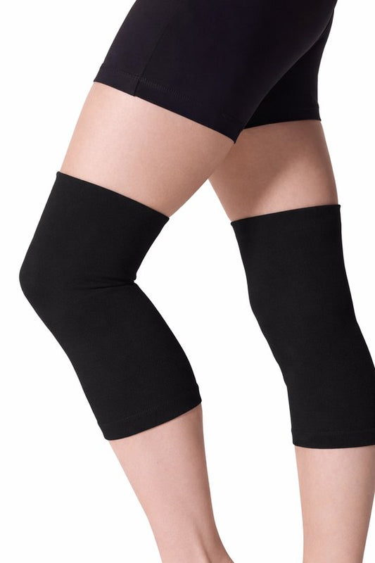 Comfy kniewarmers – Zwart – set van 2 gedragen