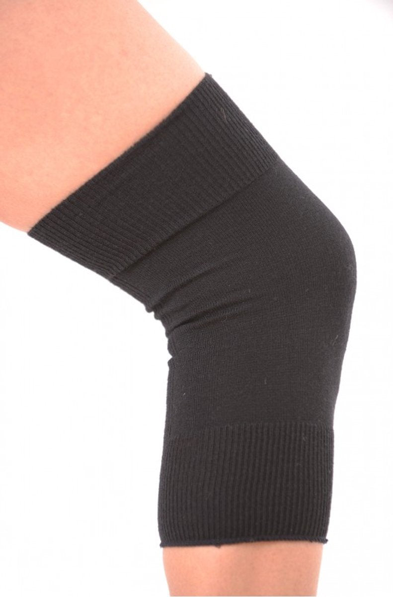Comfy kniewarmers – Zwart – detail van de stof en pasvorm